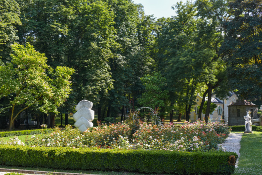 Скулптуре у парку Буковичке бање