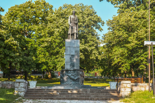 Споменик Карађорђу у Тополи