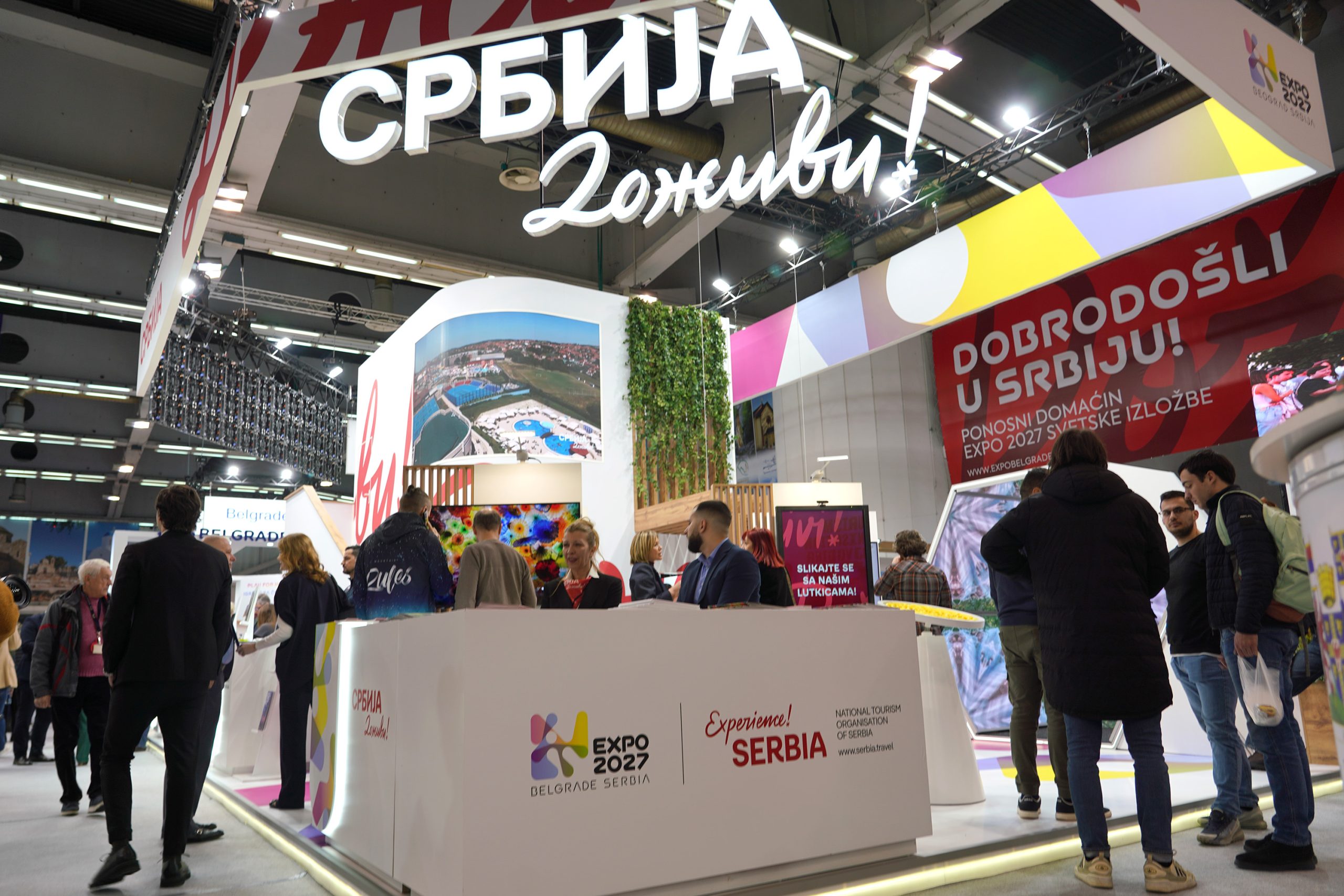 Штанд ТОС-а и ЕКСПА у фокусу пажње већ првог дана 47. Сајма туризма у Београду