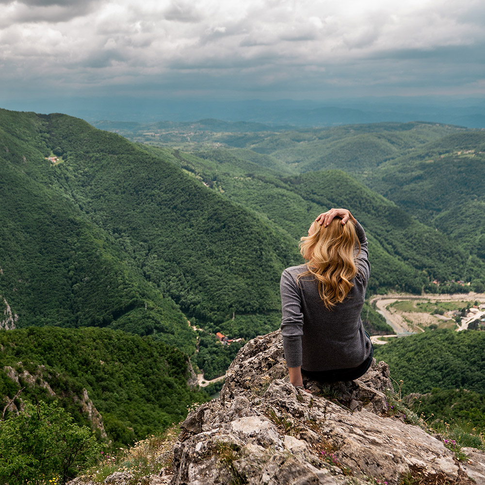 Пролећни пејзаж Овчарско-кабларске клисуре