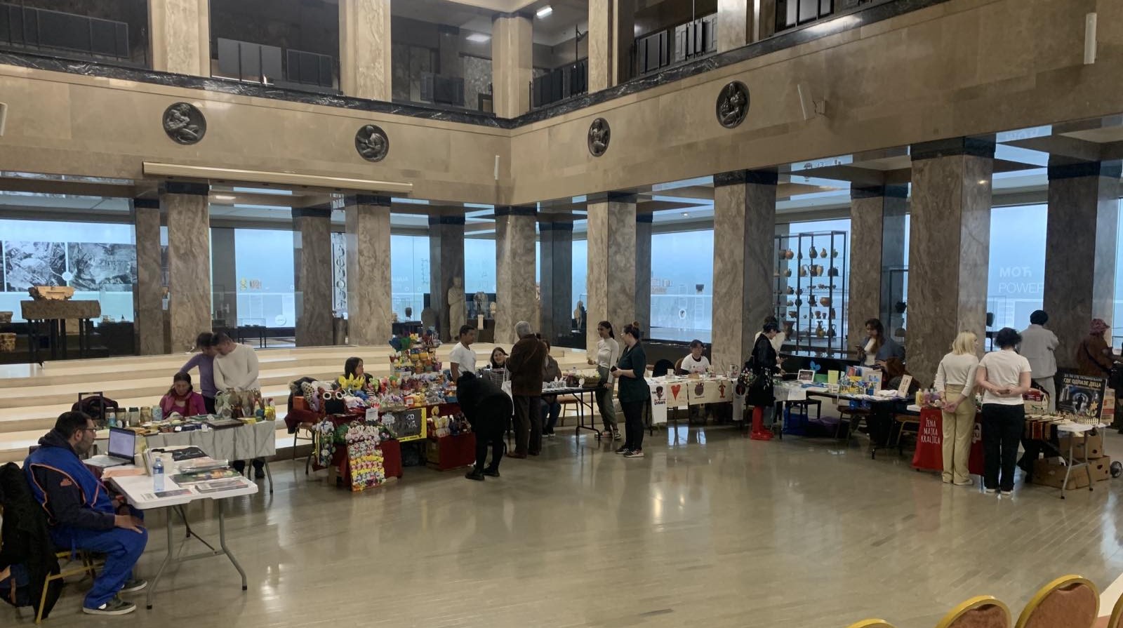 Ускршњи базар 02. априла у атријуму Народног музеја Србије